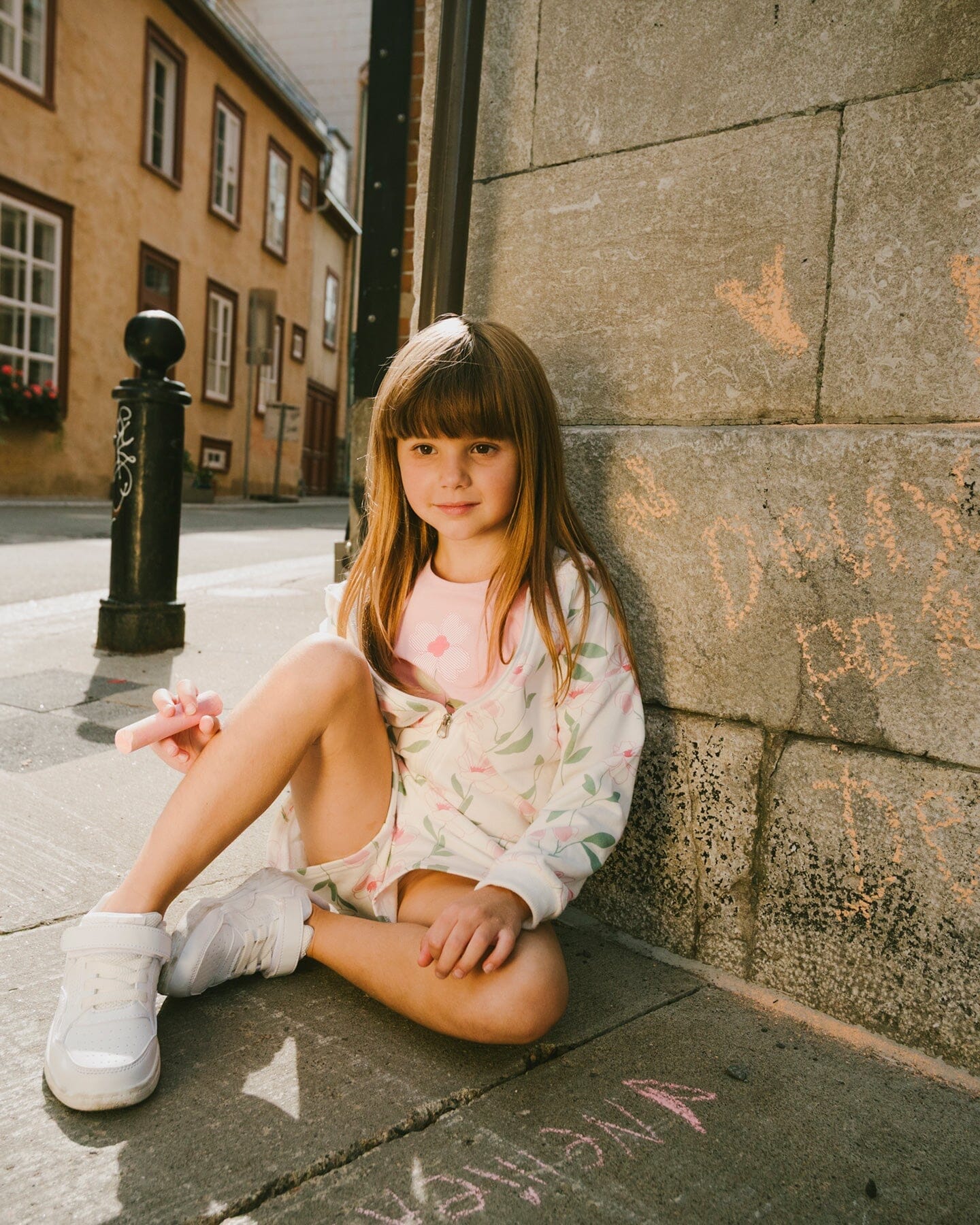 French Terry Shorts Off White Printed Flowers - Image 2