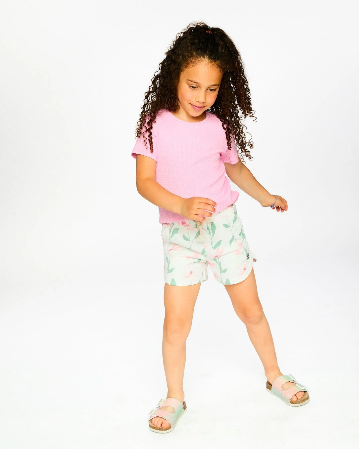 French Terry Shorts Off White Printed Flowers - Image 3