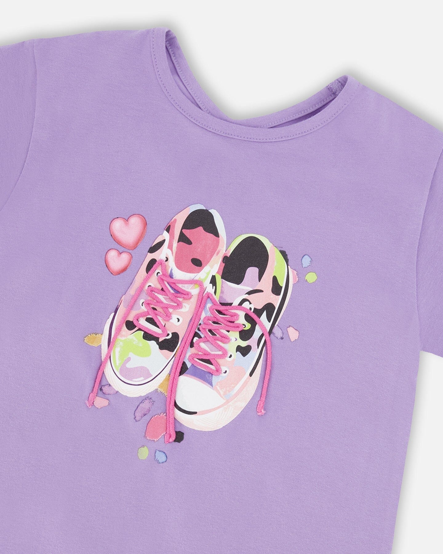 Organic Cotton Jersey T-Shirt Mauve With Sneakers - Image 4