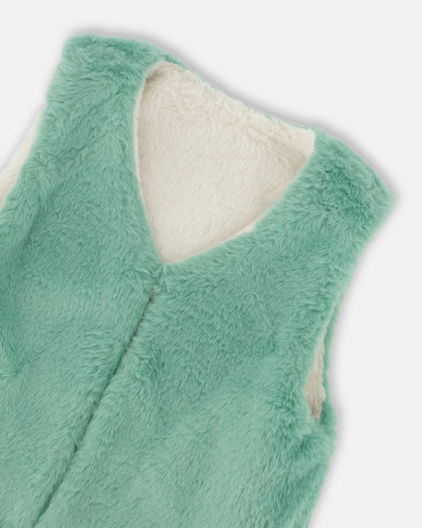 Reversible Faux Fur Vest - Image 5