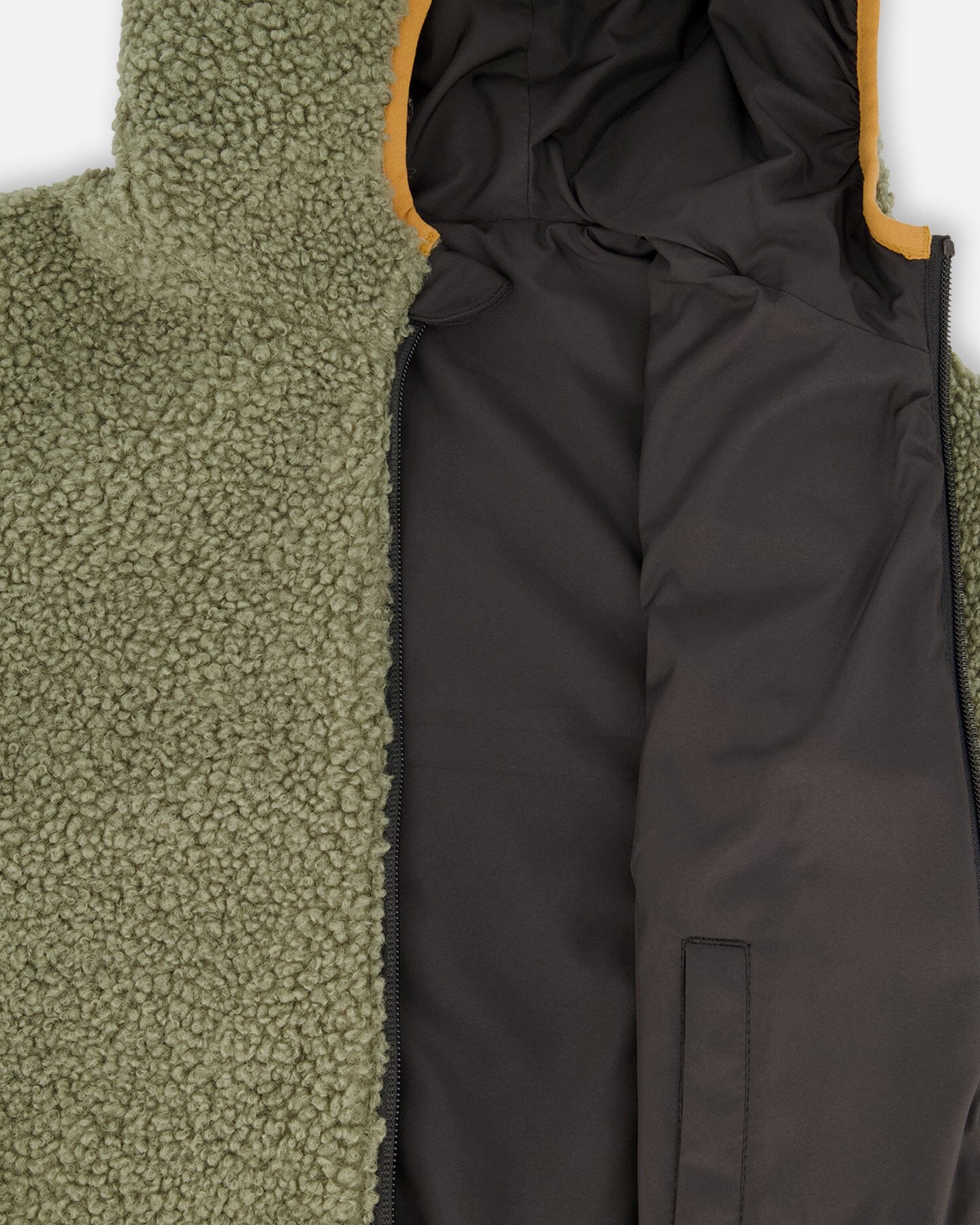 Reversible Mid-Season Sherpa Jacket Khaki - Image 3