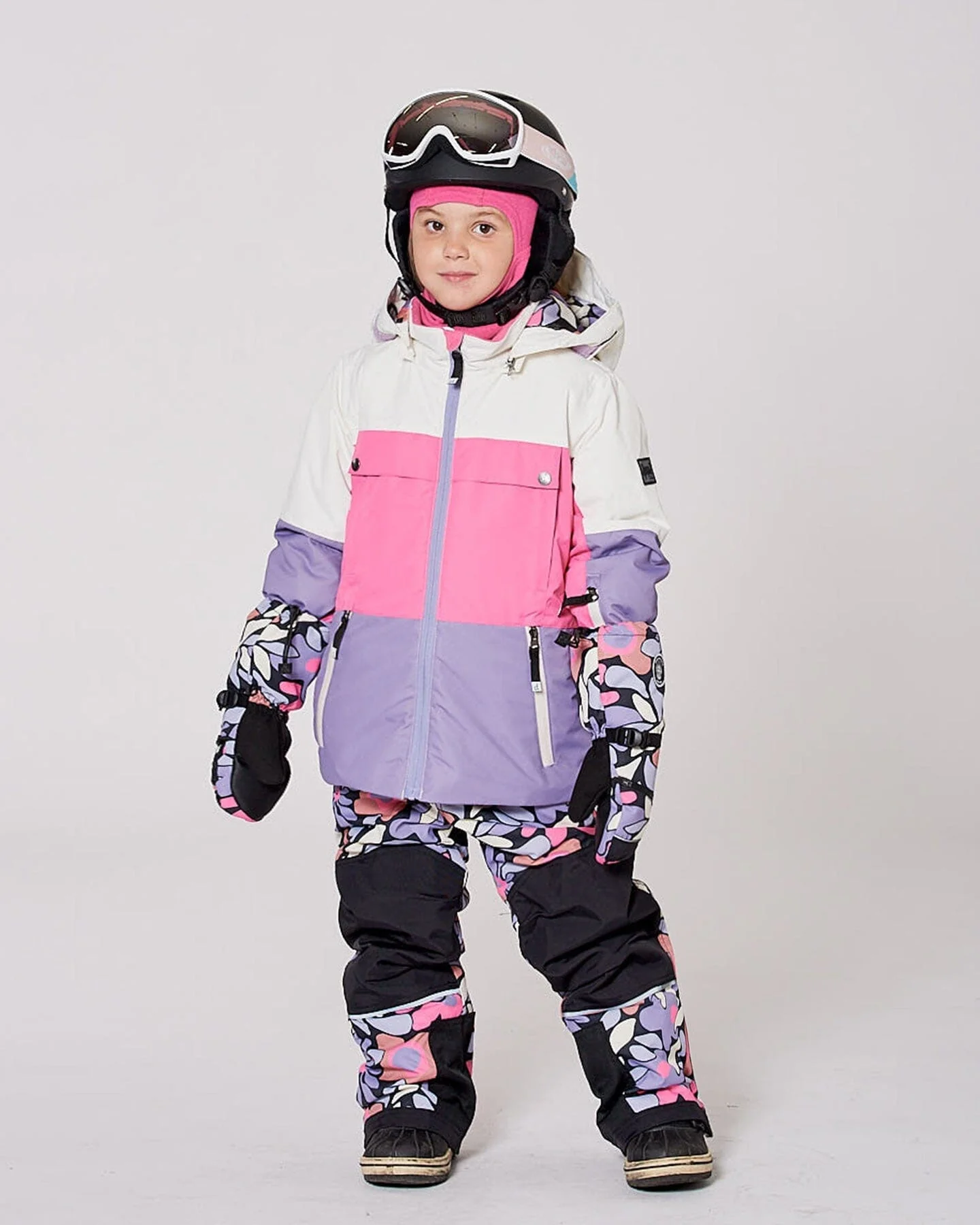 Two-Piece Teknik Snowsuit Black Retro Flower Print - Image 4